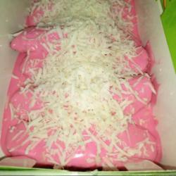 Pisang Pasir Strawberry Kejuu