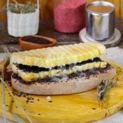 Roti Bakar Meses Susu