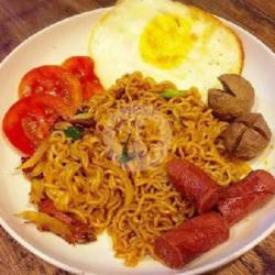 Intel Bakso Sosis (indomie Telor Bakso Sosis)