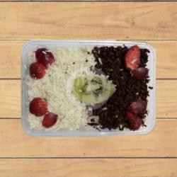 Salad Buah 500ml Topping Kombinasi  (coklat Dan Keju)