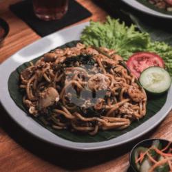 Mie Goreng Kangkung Belacan Special