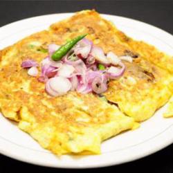 Martabak Telur Kuah Kari