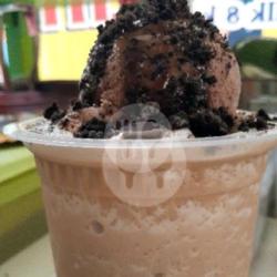 Good Day Cappucino Float Oreo