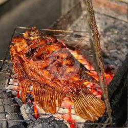 Ikan Gurame Bakar