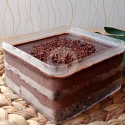 Triple Chocolate Dessert Box