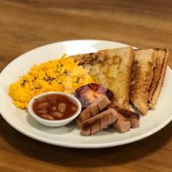 Scramble Egg Sausage & Toast