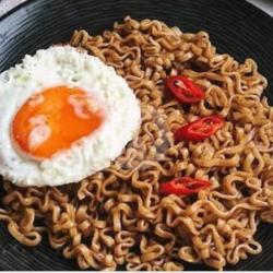 Mie Goreng Chiken Black Paper Ala Basry