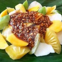 Rujak Bumbu Kacang