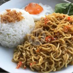 Nasi Indomie Telur