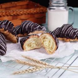 Croissant Coklat