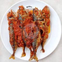 Ikan Layang Balado