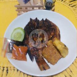 Paket Nasi Ikan Nila Bakar