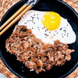 Nasi Beef Yakiniku   Telur