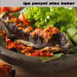 Iga Bakar Kuah Sop