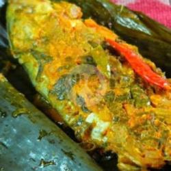 Pepes Ikan Kembung Nasi