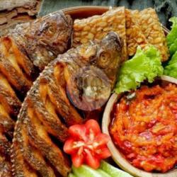 Paket Nasi Jaer Penyet