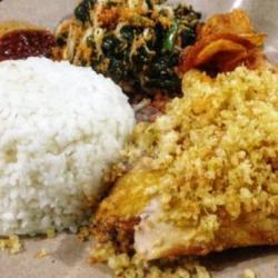 Nasi Urap Ayam Keremes