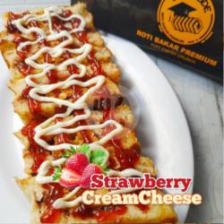 Strawberry Creamcheese (medium)