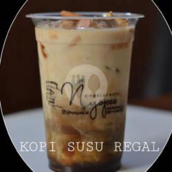 Kopi Susu Regal