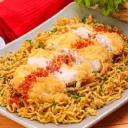 Mie Goreng Kari Chicken Katsu   Teh Es