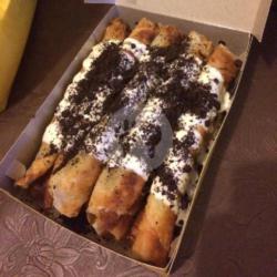 Banana Roll Vanilla Oreo