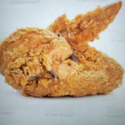 Ayam Krispy Sayap Sandelwood