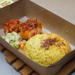 Nasi Kebuli Telor Balado
