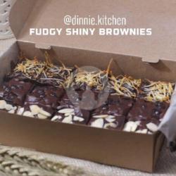 Fudgy Brownis Isi 15