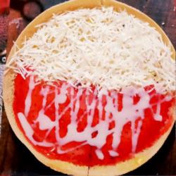 Martabak Manis Keju Strawbery Susu