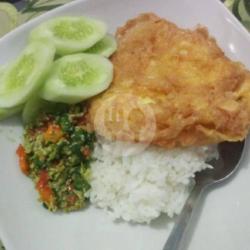 Nasi Anak Kosan Yang Lagi Galau