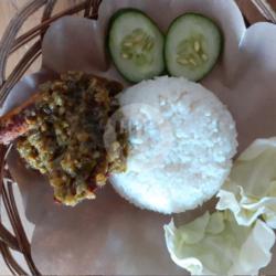 Paket Ayam Goreng Bumbu Cabe Ijo