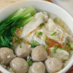 Bakso Pangsit Basah