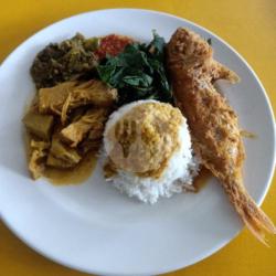 Nasi Ikan Jangki