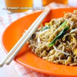 Mie Pansit Goreng Telur