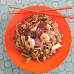 Kwetiaw Goreng Medan (telur)