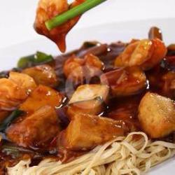 Bakmi Udang Tahu Pedas