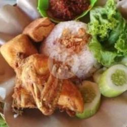 Nasi Ayam Pecel Lele