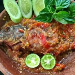 Ikan Nila   Sambal  Kol Goreng  Lalapan