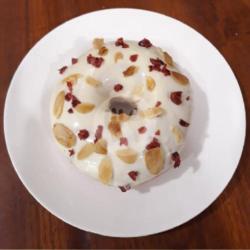 White Berry Almond Donut