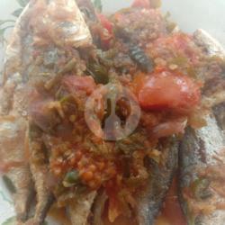 Gembung Rebus Balado