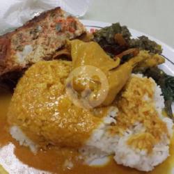 Nasi Padang Ayam Kare