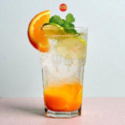 Es Orange Mocktail