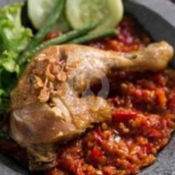 Nasi Campur Ayam Sambal Mentah Komplit