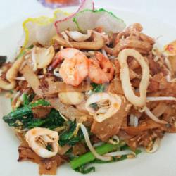 Kwe Tiau Goreng Seafood