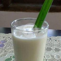 Susu Kedele Asli Dan Hangat