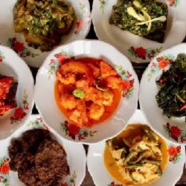 Masakan Padang Uni Emi, Kebon Jeruk Raya - GoFood