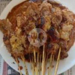 Sate Daging Kelapa