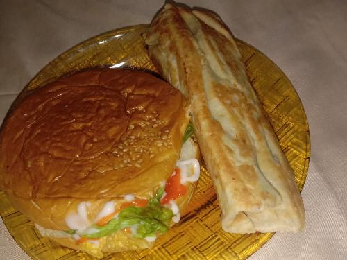 Diraya Kebab & Burger, Jl.taskurun/duku No.57 Wonorejo Marpoyan Damai