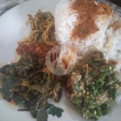 Nasi   Lauk Ayam   Sayur   Sambal