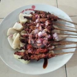 Sate Kecap   Lontong